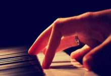 里尔迎全明星赛关键赛，今晨迎来里程碑，质疑声四起，心理建设被强调(挺住意味着一切里尔克)-ayx爱游戏彩金